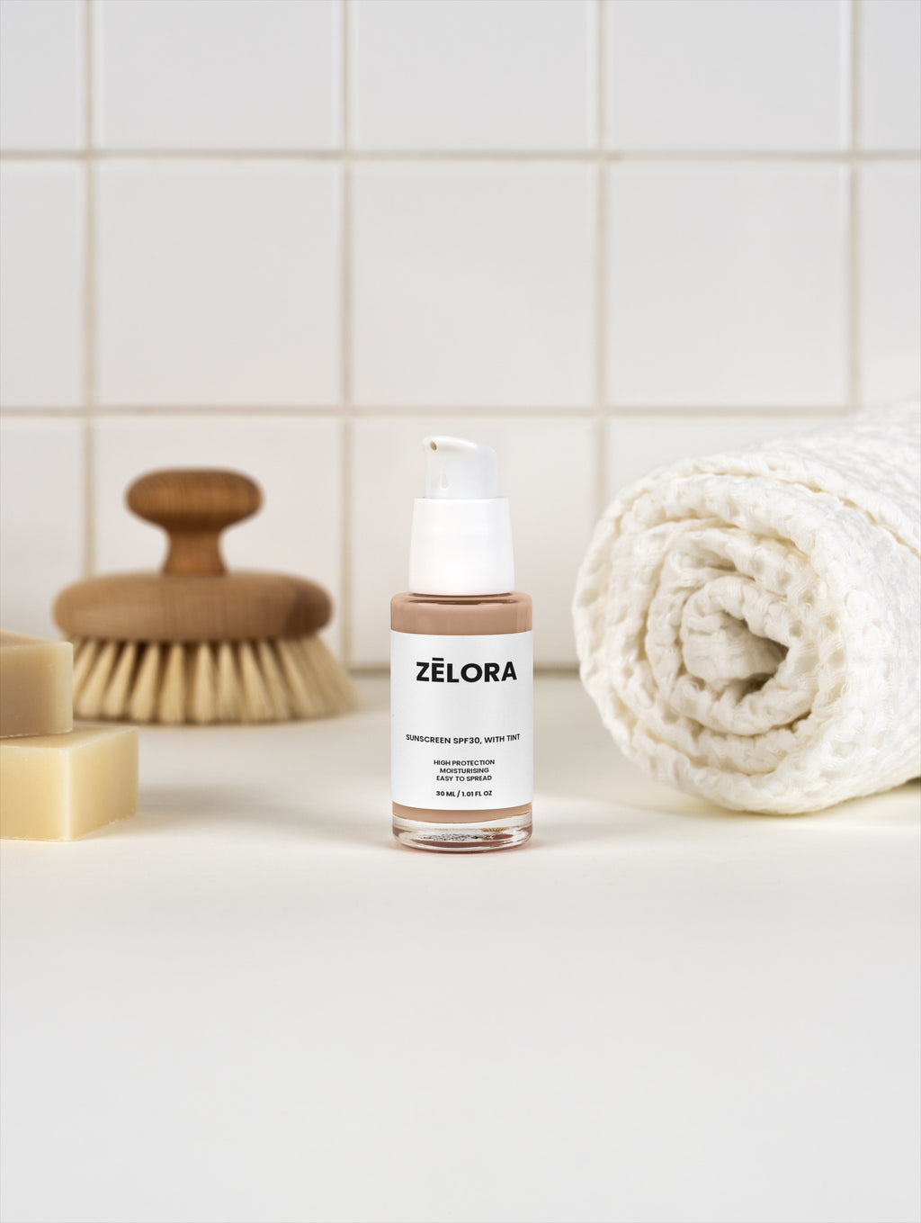 ZĒLORA Sunscreen SPF30, with tint
